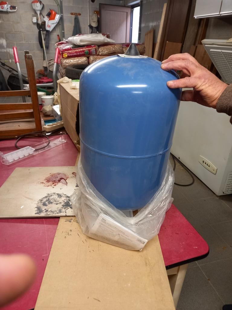 Expansietank, elektrische apparatuur