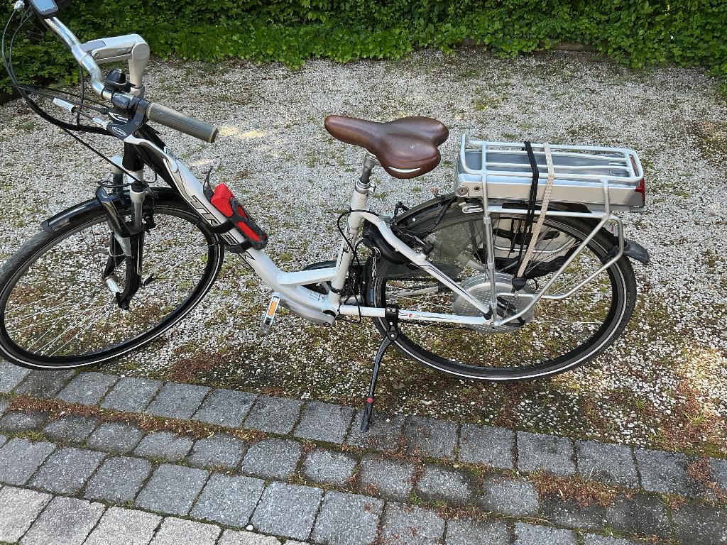 Electrische damesfiets Trek, Minder dan 30 km per accu, Gebruikt, Minder dan 47 cm, Ophalen