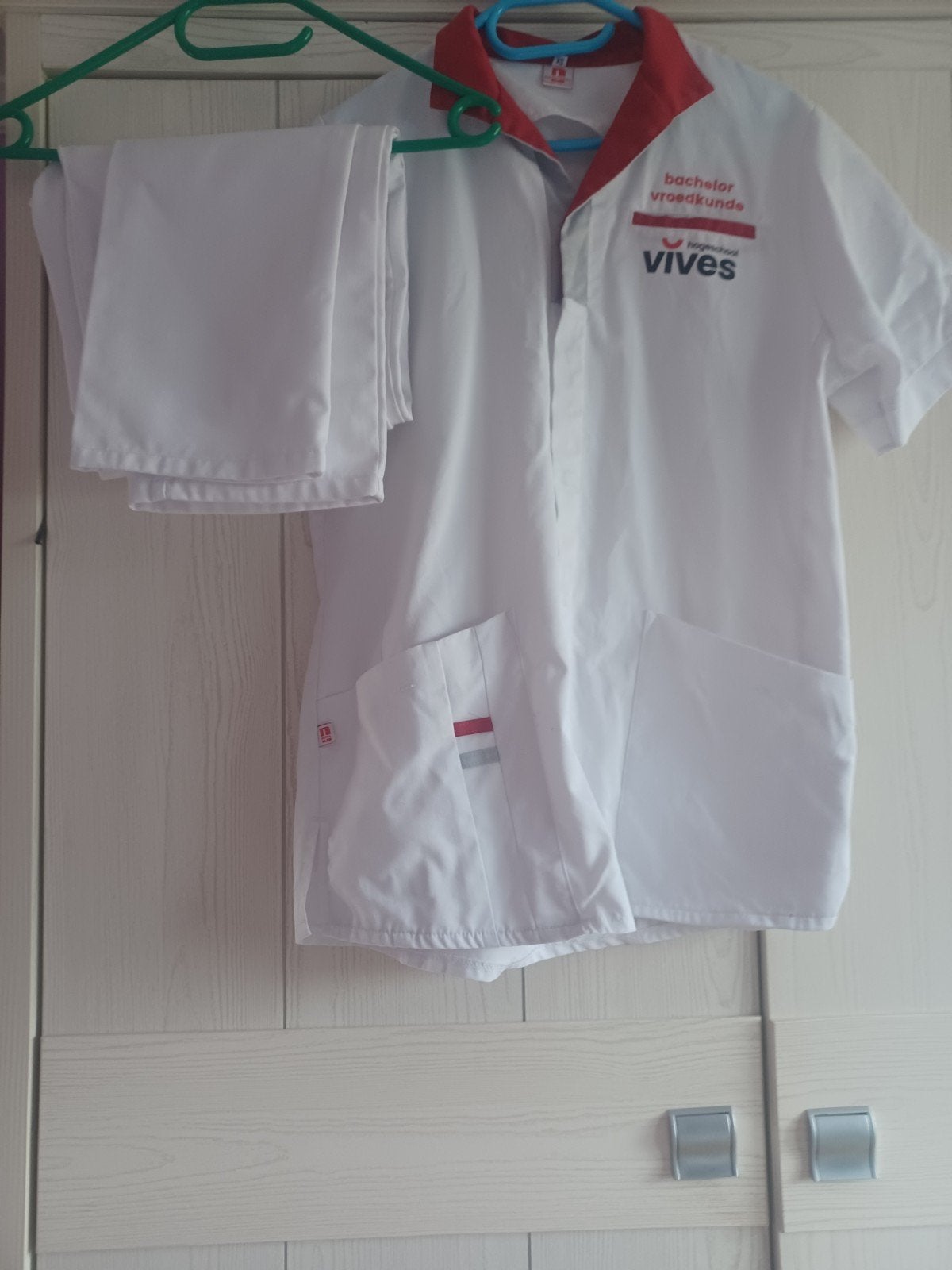 Vroedkunde Vives Stage pakken, Kleding | Dames, Pyjama's, Ophalen, Maat 34 (XS) of kleiner