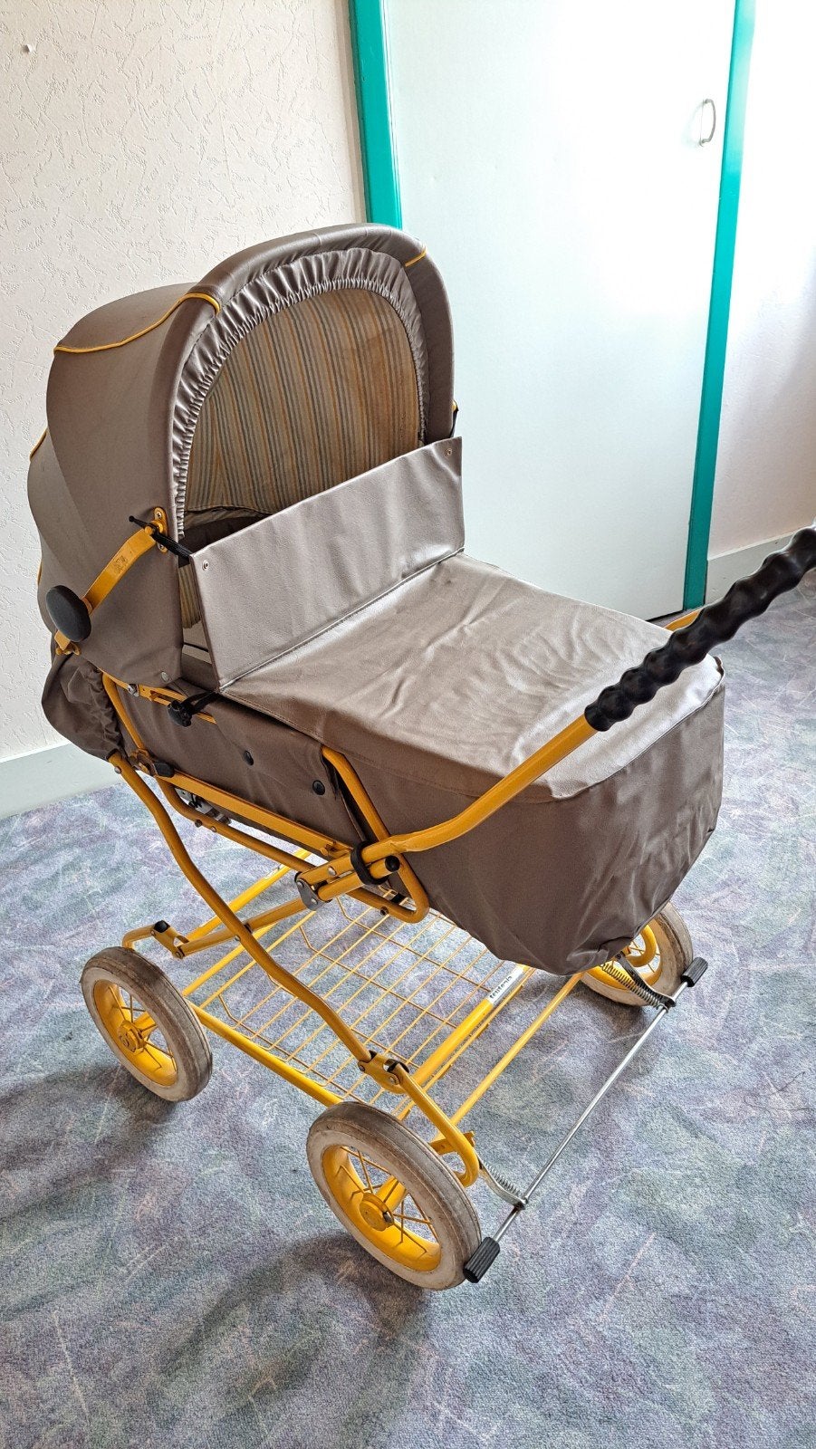 Kinderwagen, Enlèvement, Utilisé