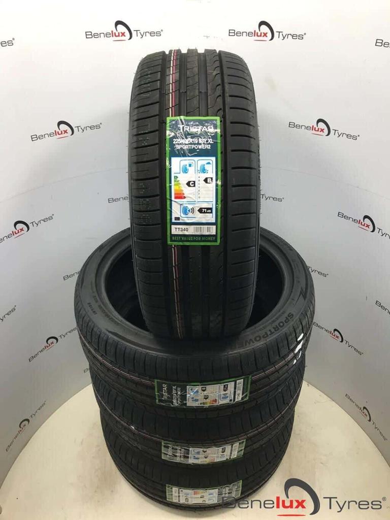 NIEUW 225/40ZR19 225/40R19 225/40 ZR19 R19 225/40/19 2254019, -, -, Nieuw, Band(en)