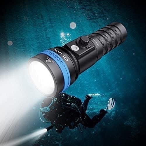 Nieuwe Duiklamp 1600 Lumen aan 109€ - Ecocheques, Watersport en Boten, Ophalen of Verzenden, Nieuw, Duiklamp