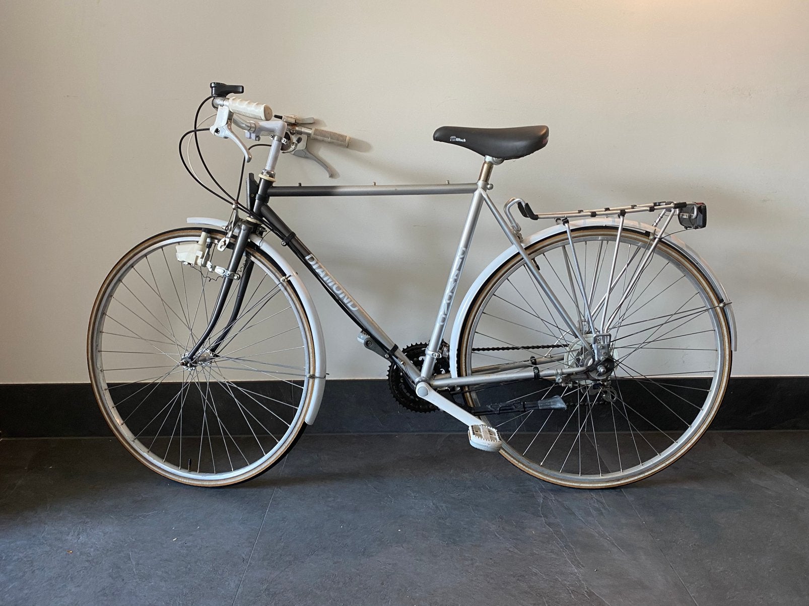 Klassieke Diamond Tourfiets, Ophalen, Zo goed als nieuw, Overige merken