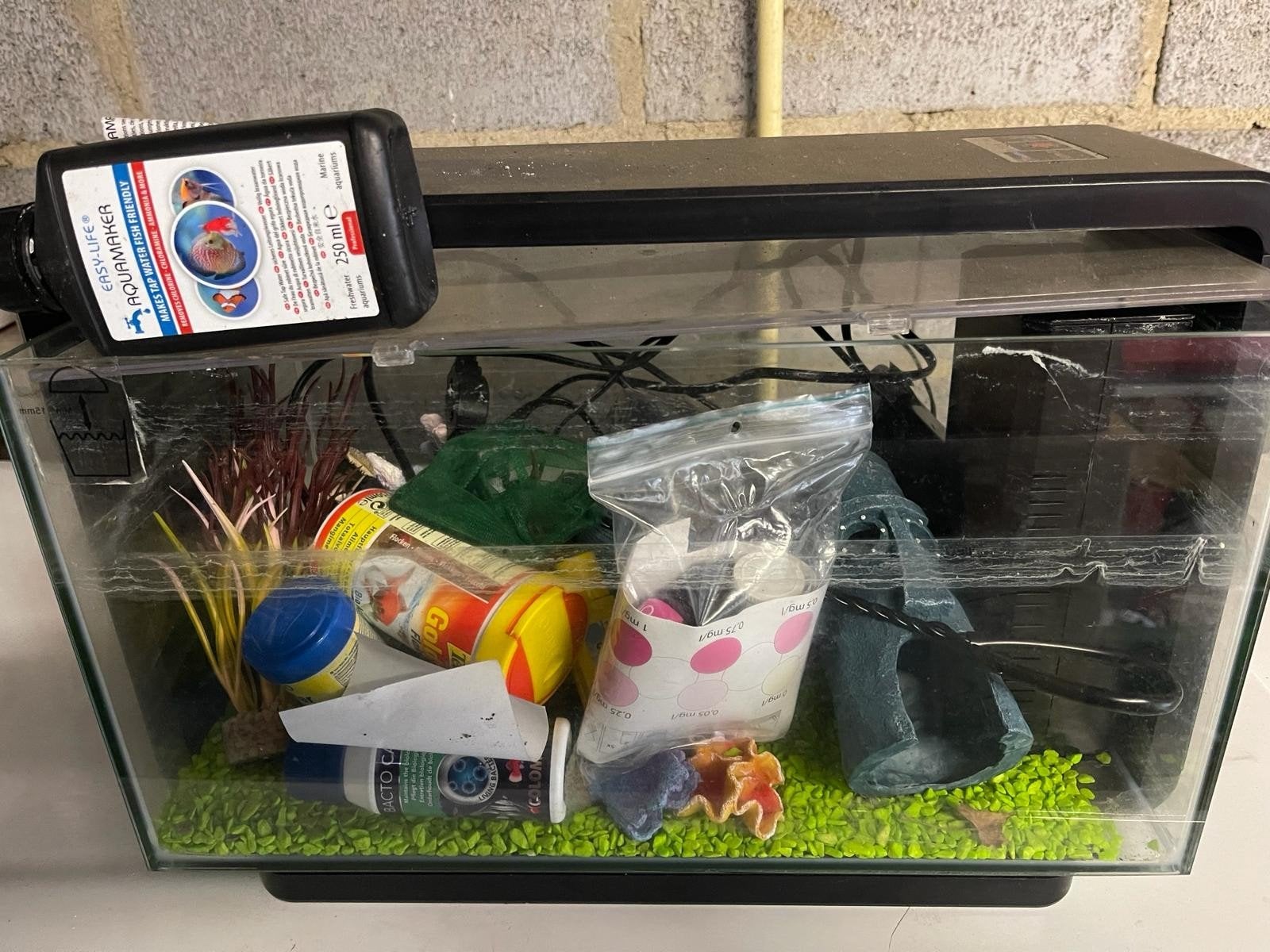 À vendre : un SuperFish Start 30 soigné et très complet, Animaux & Accessoires, Rongeurs & Lapins | Cages & Clapiers, Utilisé