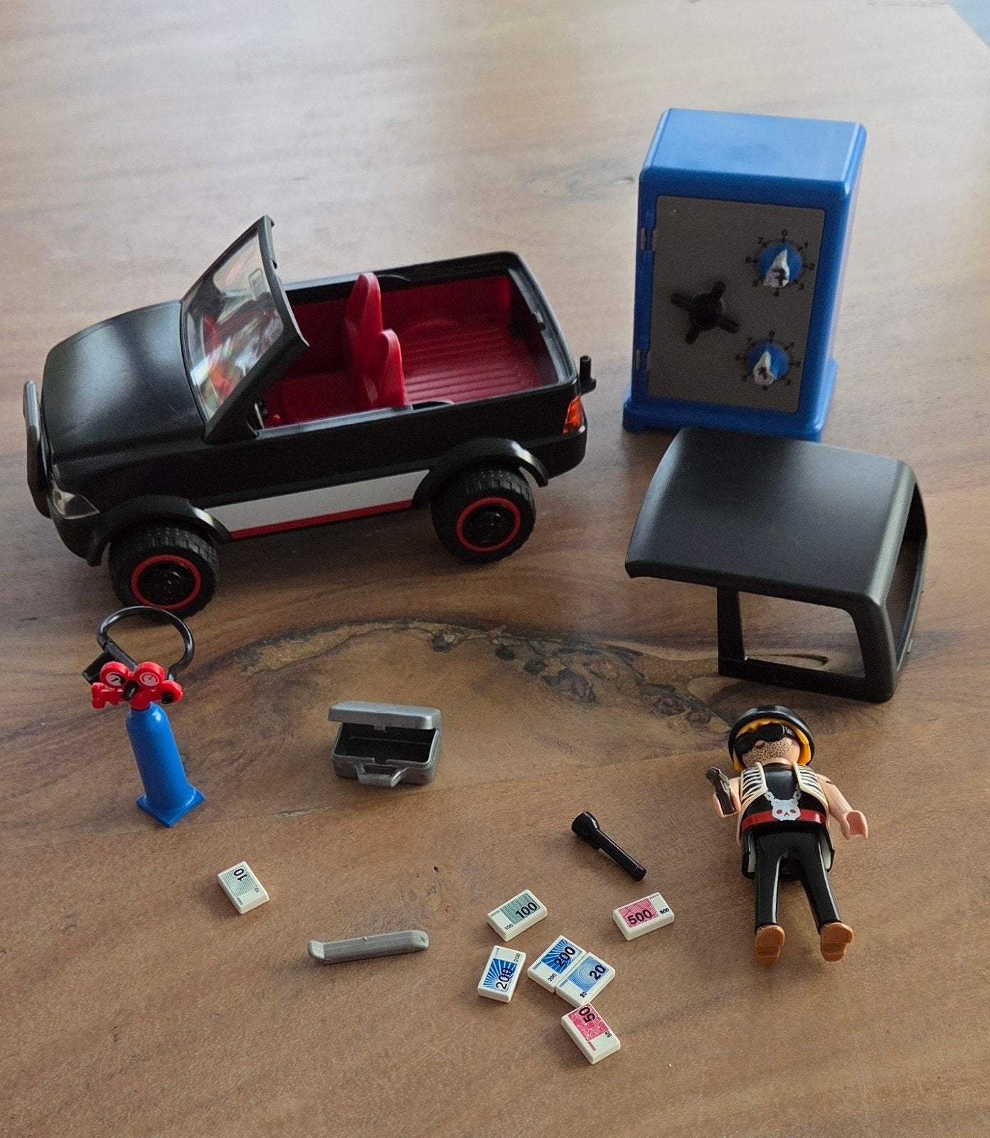 Playmobil  auto met dief en brandkast, Ophalen