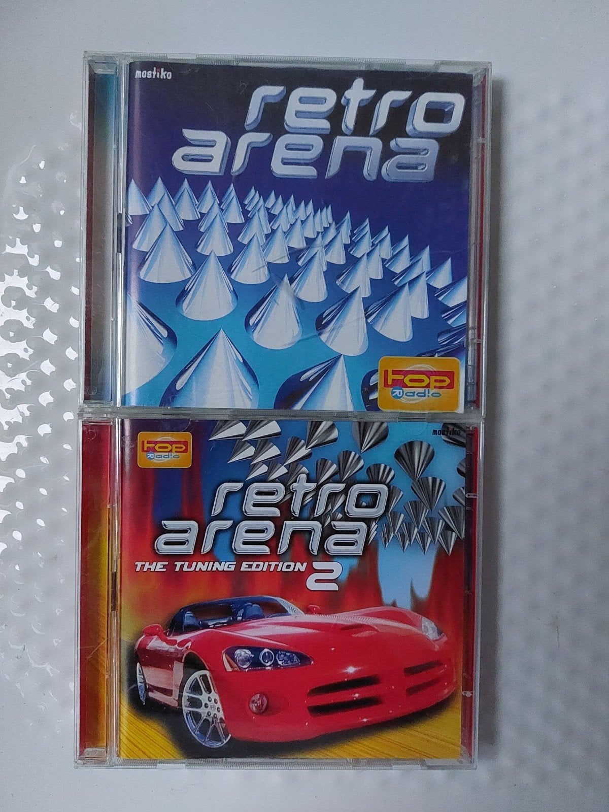 RETRO ARENA 2003/1 + 2004/2, Cd's en Dvd's, Verzenden