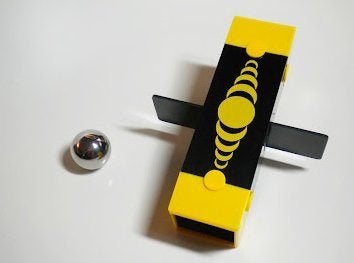 Goocheltruc Magic Tunnel, Hobby en Vrije tijd, Ophalen of Verzenden, Zo goed als nieuw, Fopartikel