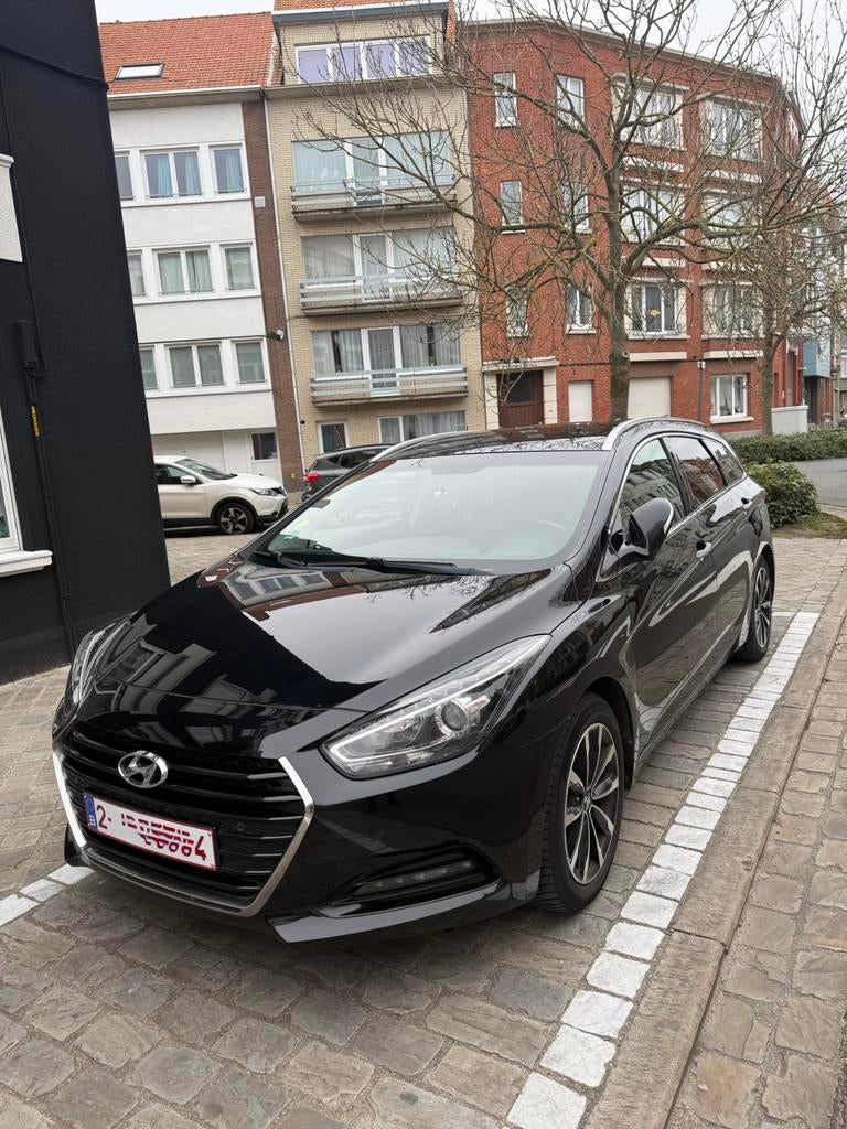 Hyundai i40  2017  euro 6b, Auto's, Stof, Euro 6, Zwart, Bedrijf