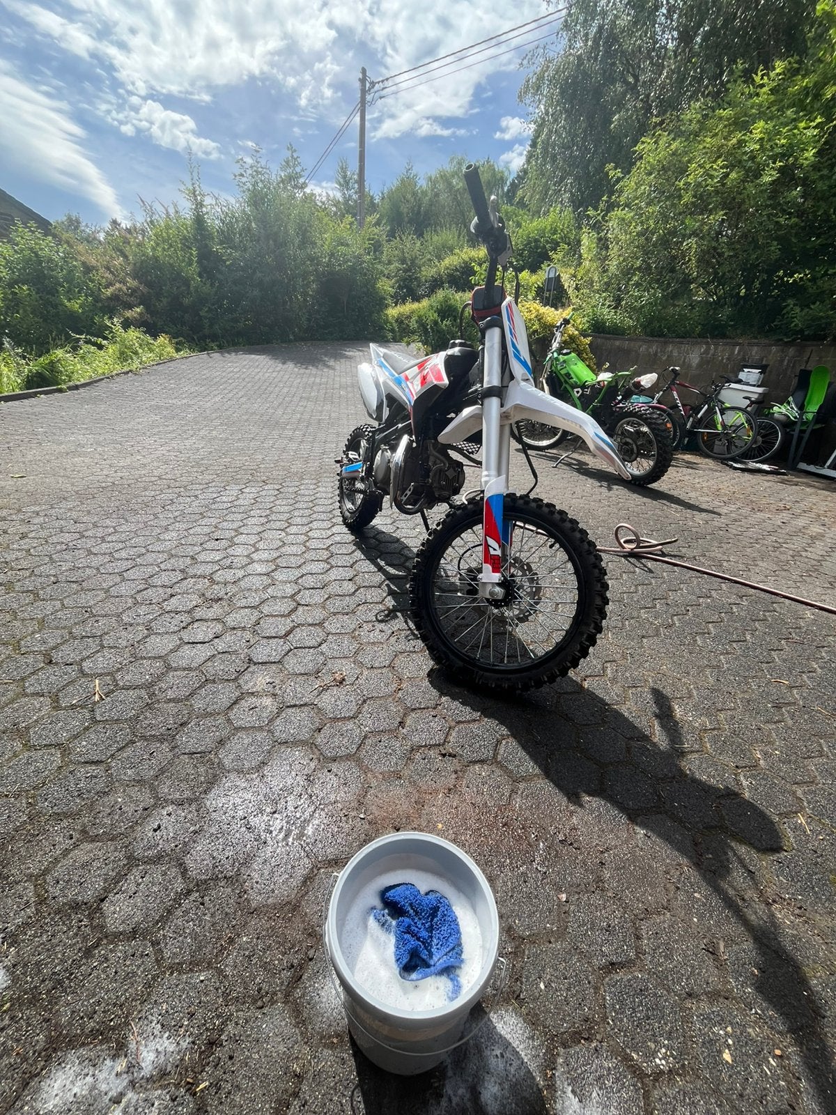 150cc dirtbike apollo thunder, Ophalen, Zo goed als nieuw