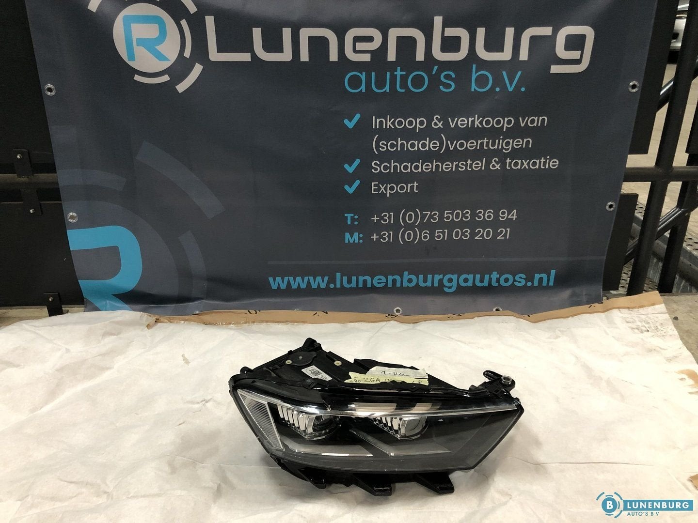 Rechter LED Koplamp Volkswagen T-Roc 2GA941036P, Ophalen, Gebruikt, -, -