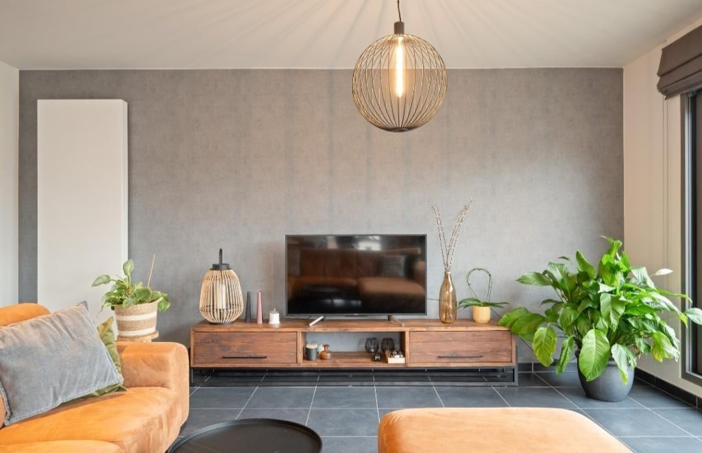 Meuble TV en bois massif, Maison & Meubles, Armoires | Mobilier de télévision, Métal, 25 à 50 cm, 200 cm ou plus, Moins de 100 cm