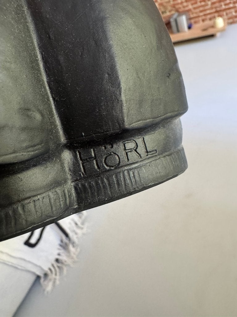 Statue : Le lutin Ottmar Hörl (1950) Empoisonné/Giftzwerg, Antiquités & Art, Art | Objets design, Enlèvement ou Envoi, Noir, Plastique
