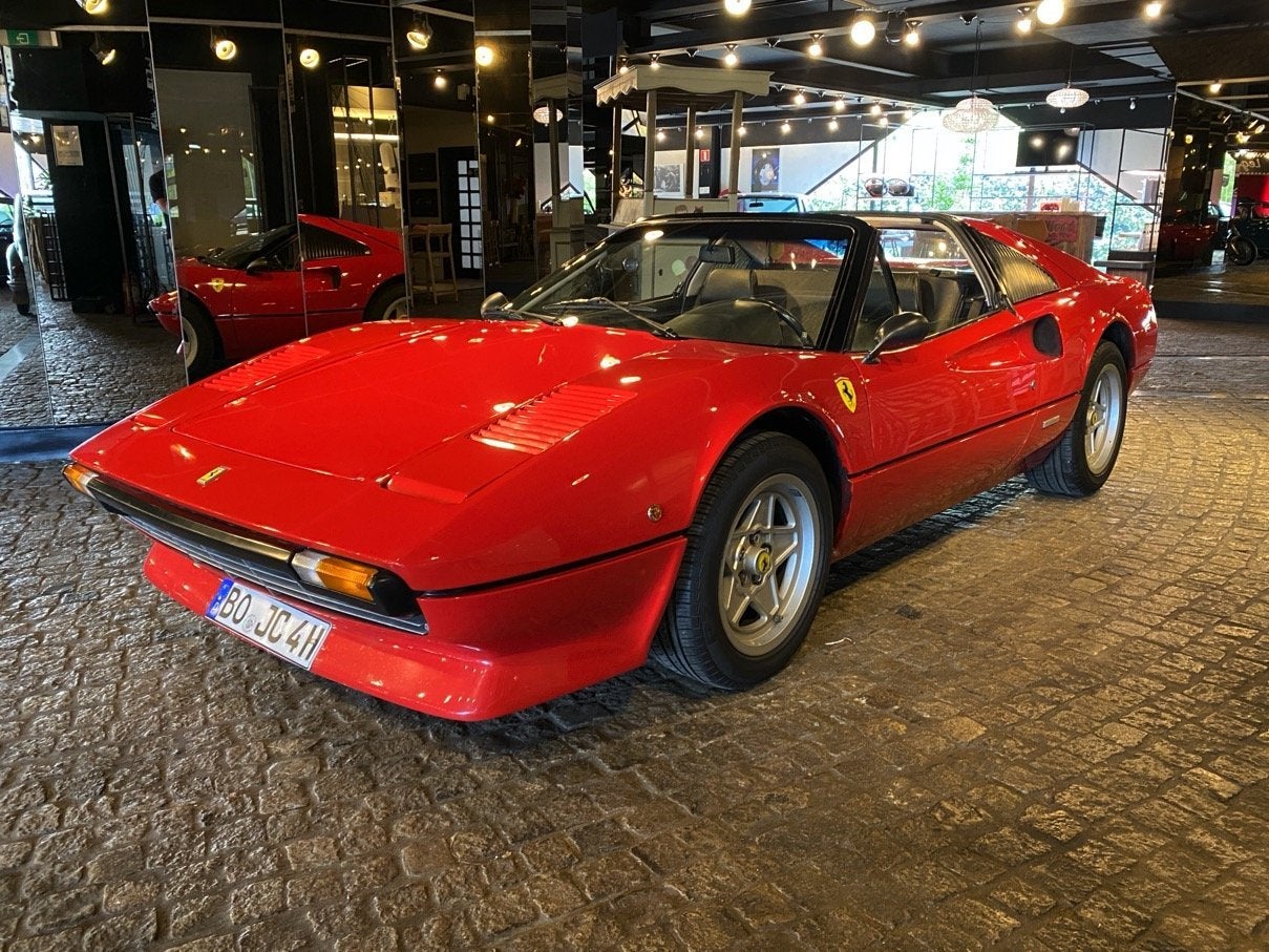 Ferrari 308 GTS - Mono scario - Targa, Autos, Oldtimers & Ancêtres, Rouge, Achat, 2906 cm³, 164 kW