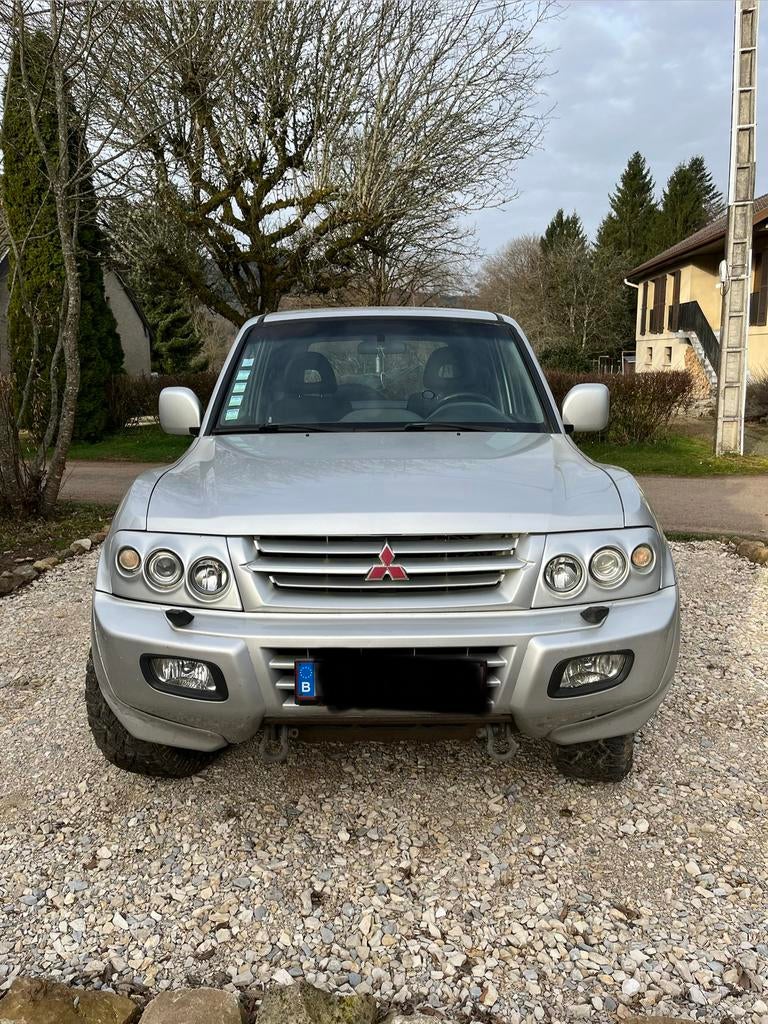 Mitsubishi Pajero 2,5 TD 115pk lichte vracht, 2500 cc, Zwart, 4 cilinders, 2800 kg