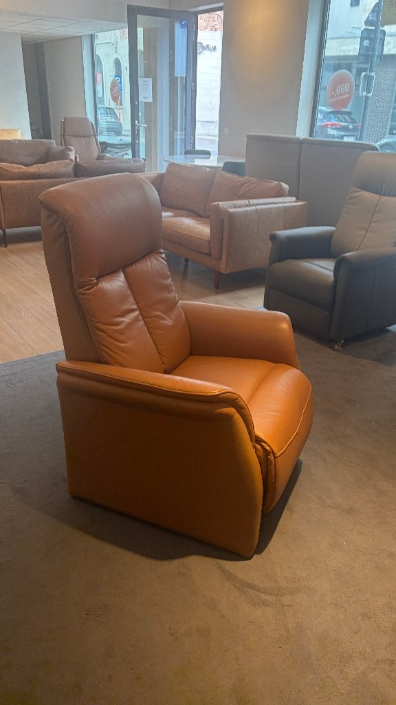 Manuele relaxzetel | cognac | 50 euro, Huis en Inrichting, Ophalen, Minder dan 75 cm, Zo goed als nieuw, Modern