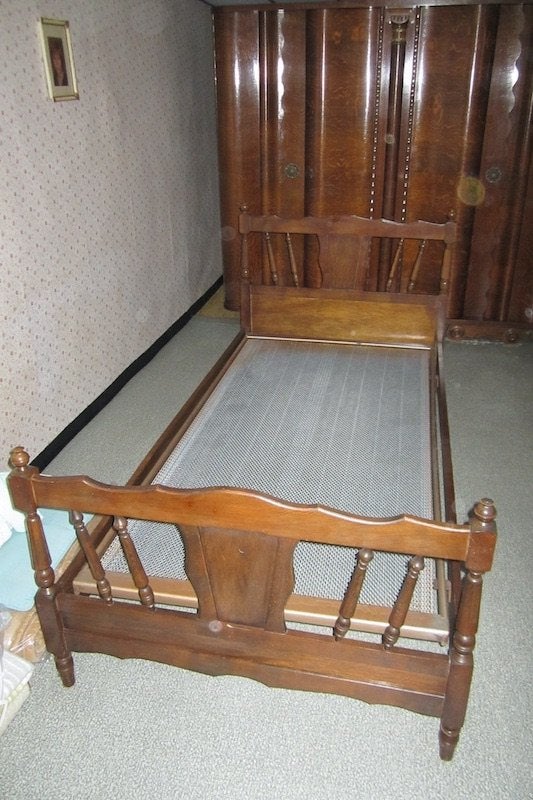 1 persoonsbed , kader ambachtelijk gemaakt , retrostijl, 90 cm, Une personne, Brun, Enlèvement