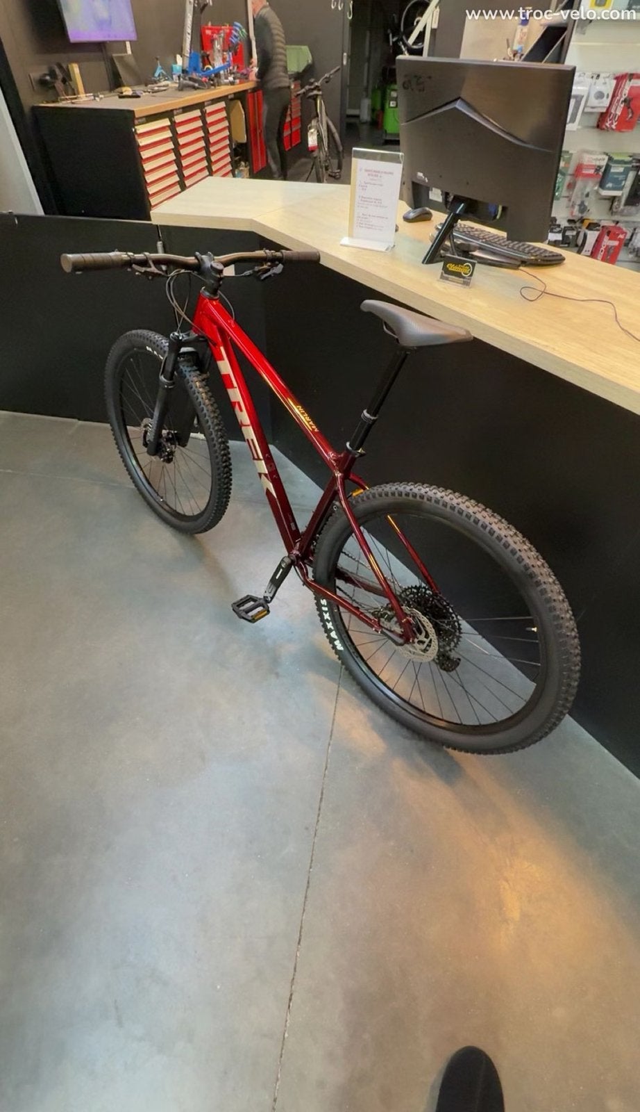 Trek marlin 7 2026, Fietsen en Brommers, Ophalen, Zo goed als nieuw