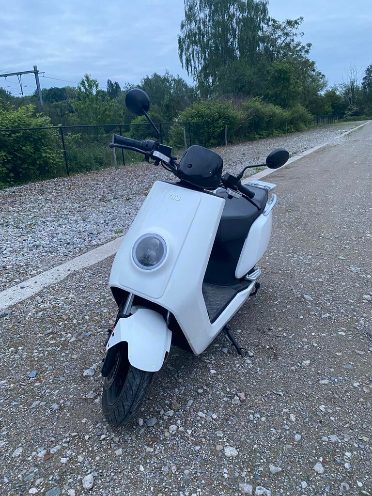 NIU N1S, Comme neuf, Enlèvement, Classe A (25 km/h), Électrique