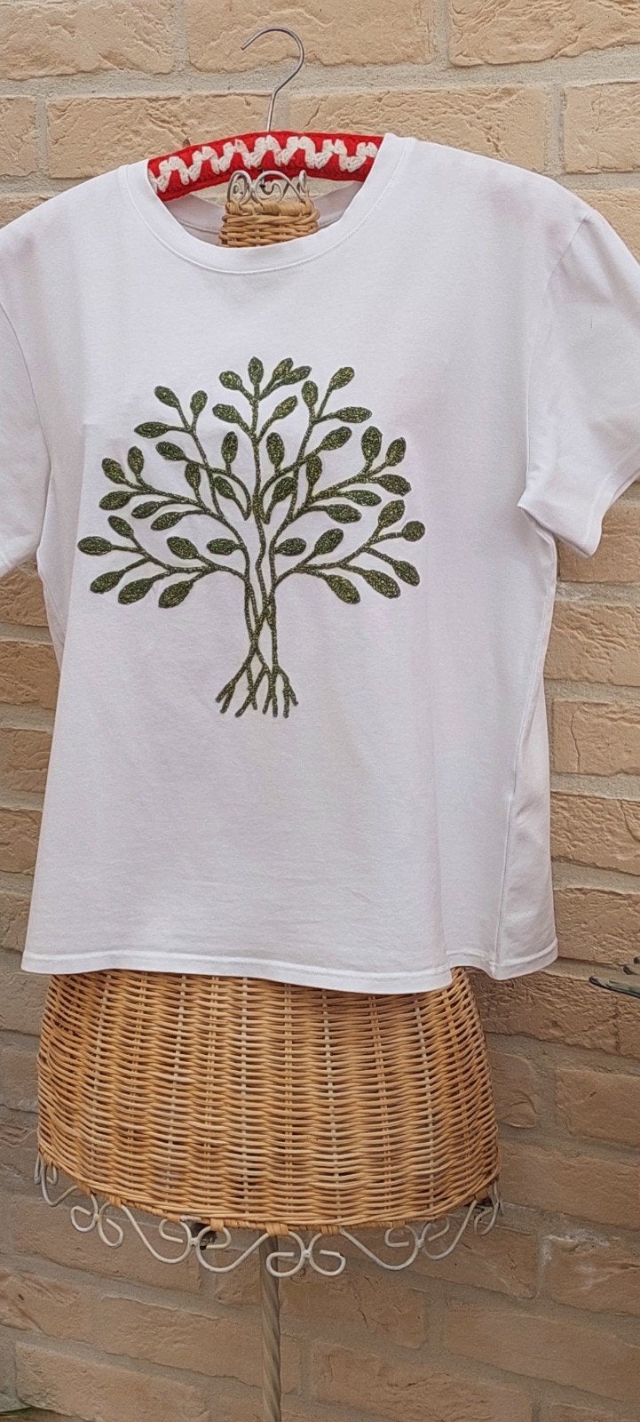 t shirt 52cm van oksel tot oksel agape, Kleding | Dames, T-shirts, Maat 38/40 (M), Wit, Ophalen of Verzenden, Zo goed als nieuw