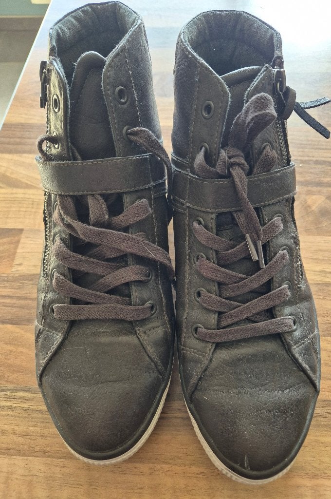 Sneakers montantes brunes - Esprit - taille 42, Enlèvement ou Envoi, Sneakers et Baskets, Comme neuf, Brun