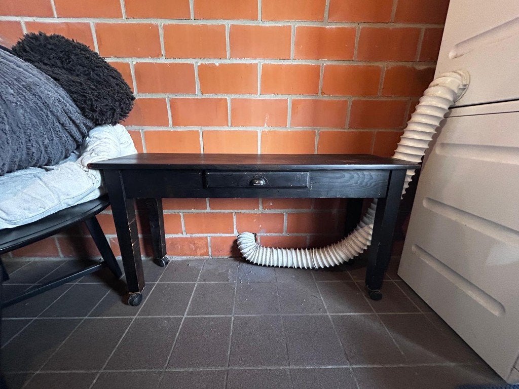 Houten Bijzettafel, Huis en Inrichting, Kasten | Ladekasten, Ophalen, Overige materialen, Gebruikt, 100 tot 150 cm