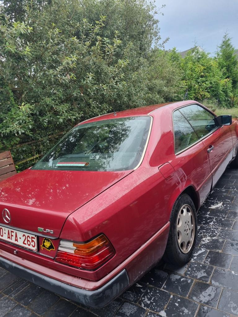 Mercedes-Benz CE300 benzine/lpg 1989, Particulier, Benzine, Te koop