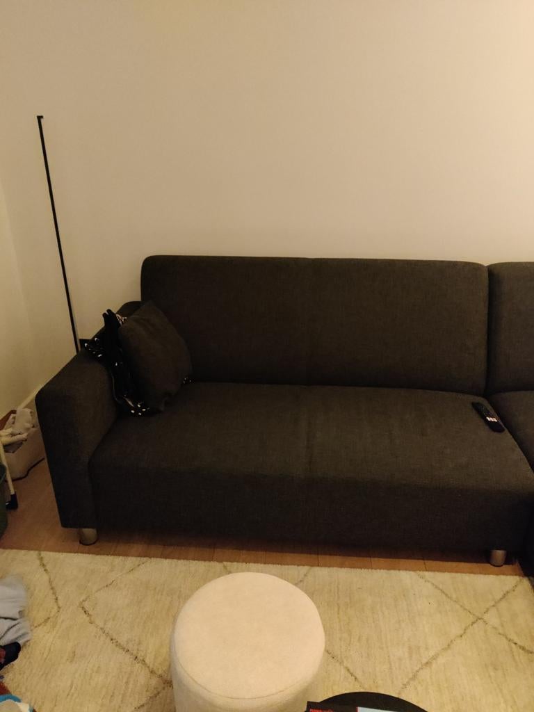 Zetel met giga lounge, Enlèvement