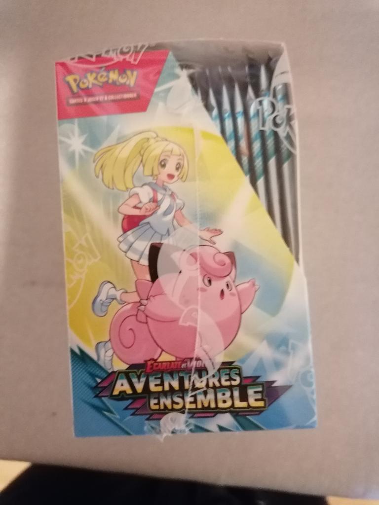 Display Aventures ensemble, Hobby & Loisirs créatifs, Jeux de cartes à collectionner | Pokémon, Enlèvement, Neuf