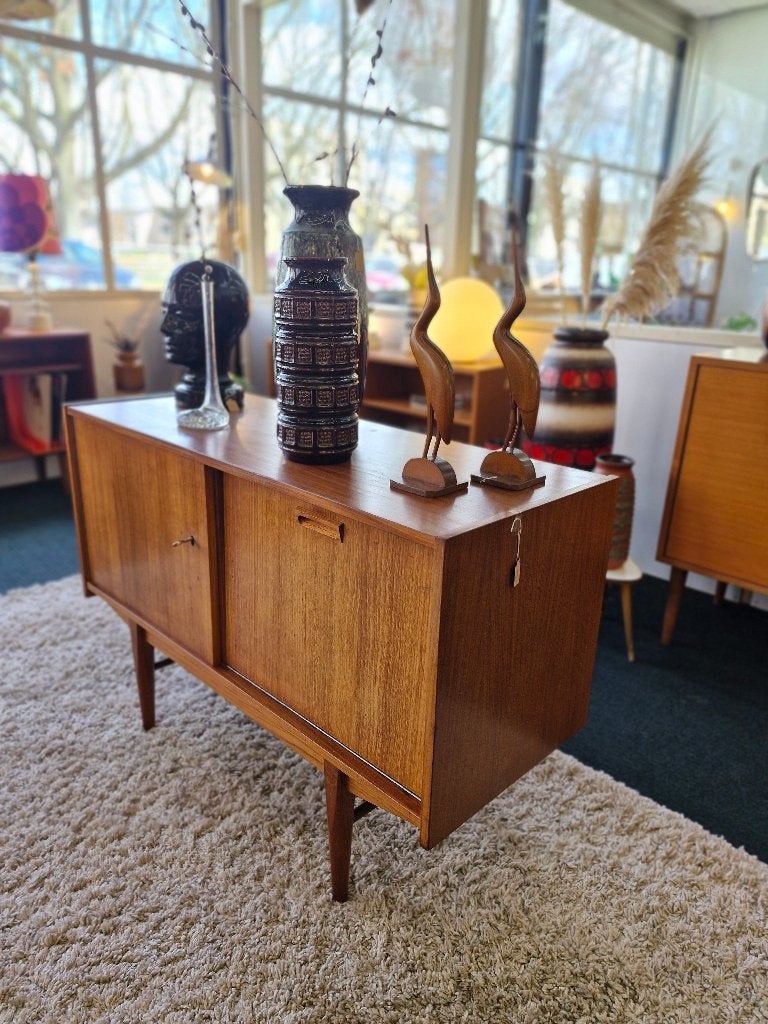 Vintage platenkastje / klein dressoir Fristho 70s, Ophalen, Gebruikt, Vintage
