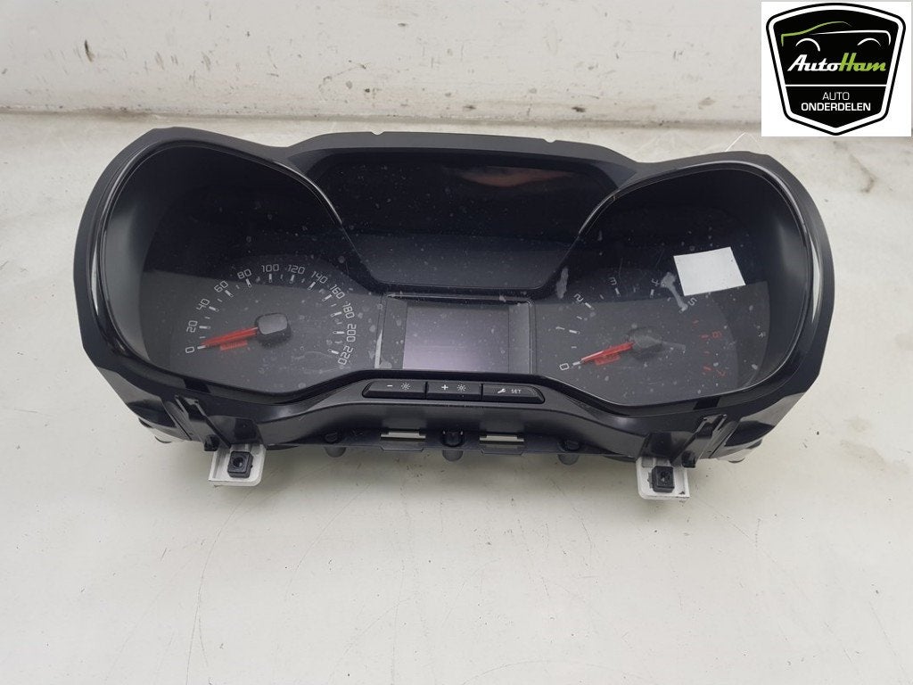 INSTRUMENTS DE BORD Toyota ProAce City (01-2019/02-2024), Kundenbetreuung@toyota.de, Toyota, Utilisé, Toyota-Allee 2
50858  Köln, DE
