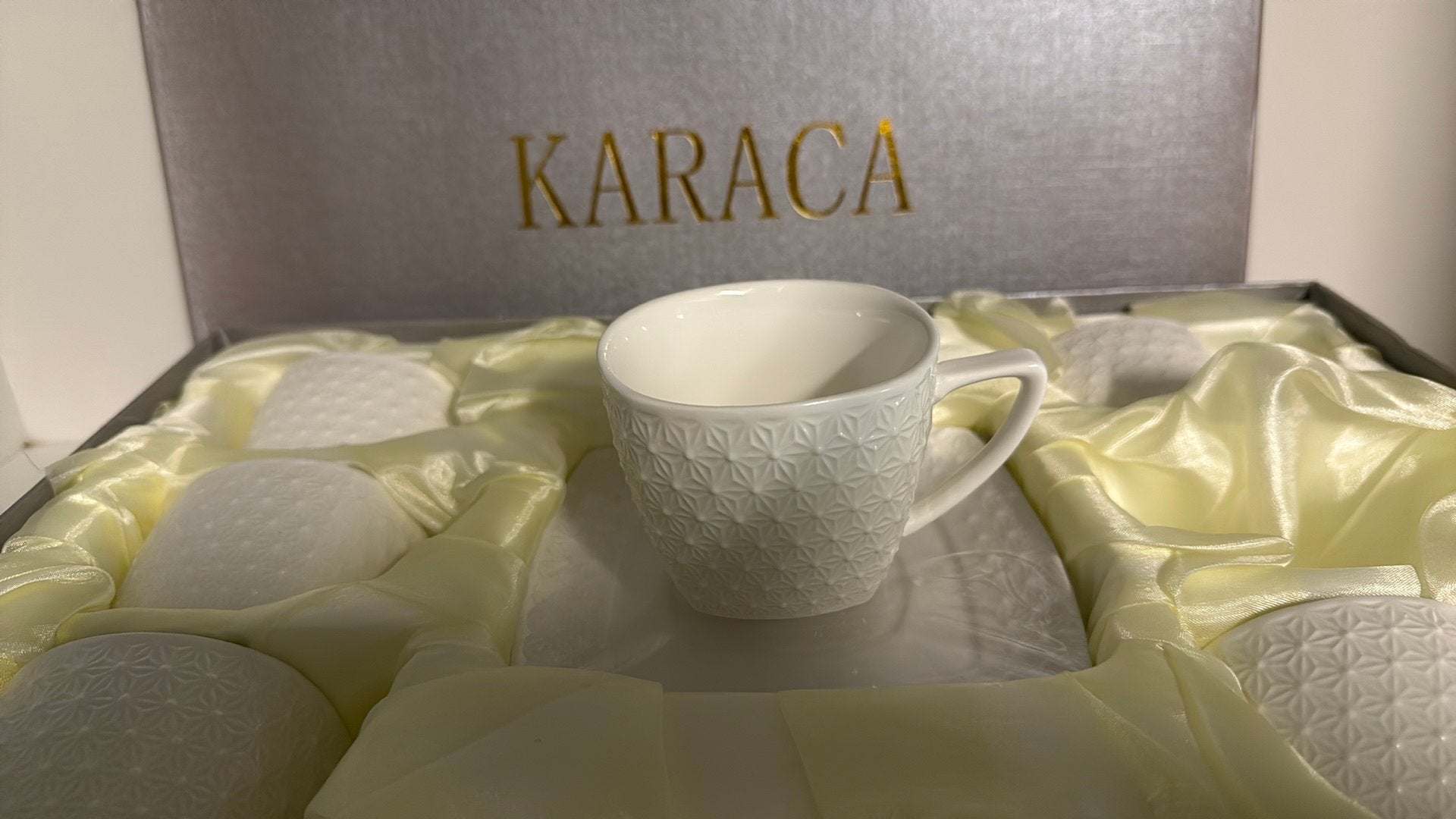 Service de 6 tasses à café avec soucoupes - Marque KARACA -, Enlèvement ou Envoi, Comme neuf