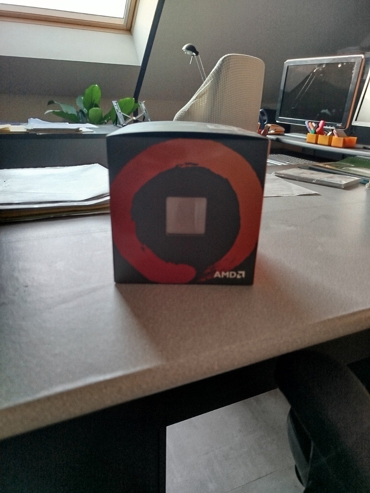 ryzen 5 2600 met box koeler, Computers en Software, Ophalen, Zo goed als nieuw, AMD Ryzen 5, Socket AM4