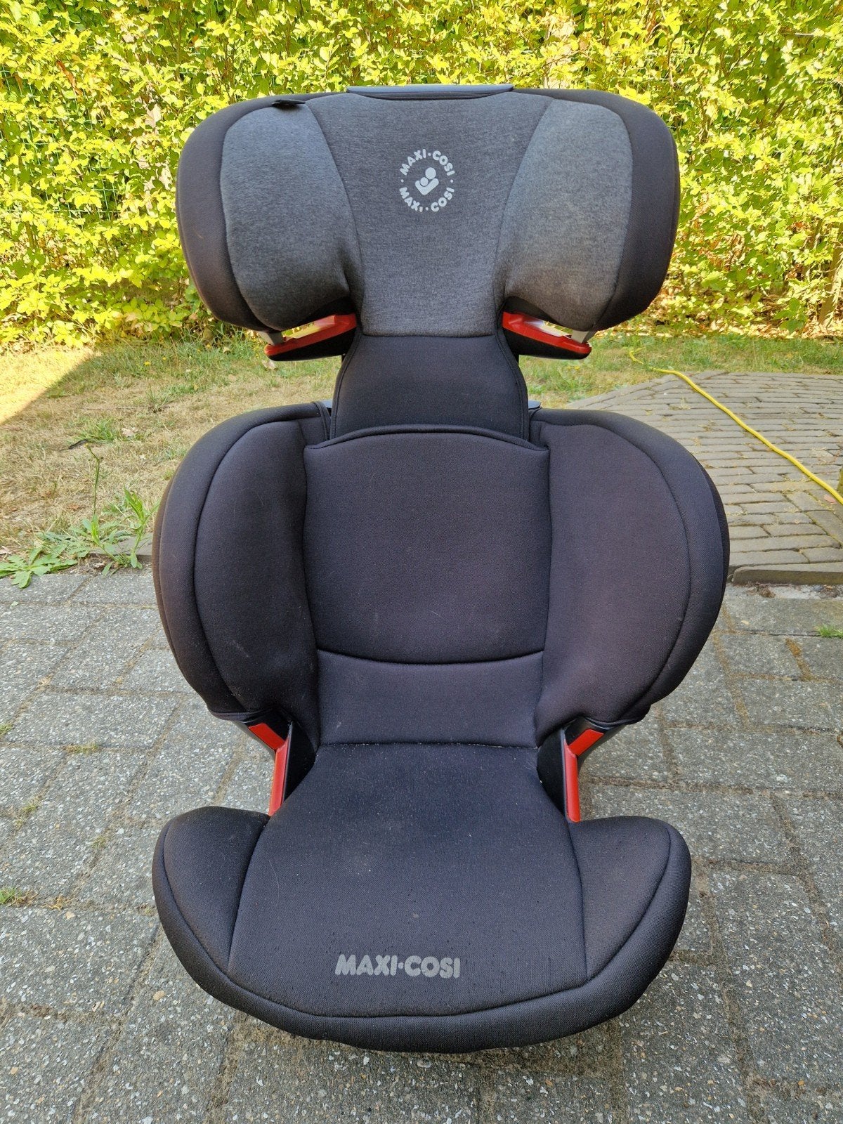Maxi Cosi Rodifix kinderstoeltje (+- 3 tem. 10 jaar), Comme neuf, 9 à 36 kg, Enlèvement, Maxi-Cosi
