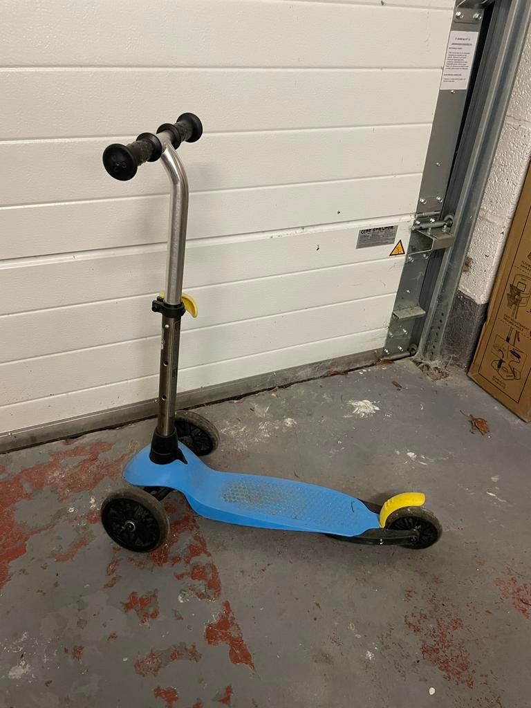 Trotinette enfant 3 roues (dès 2 ans), Enlèvement, Comme neuf
