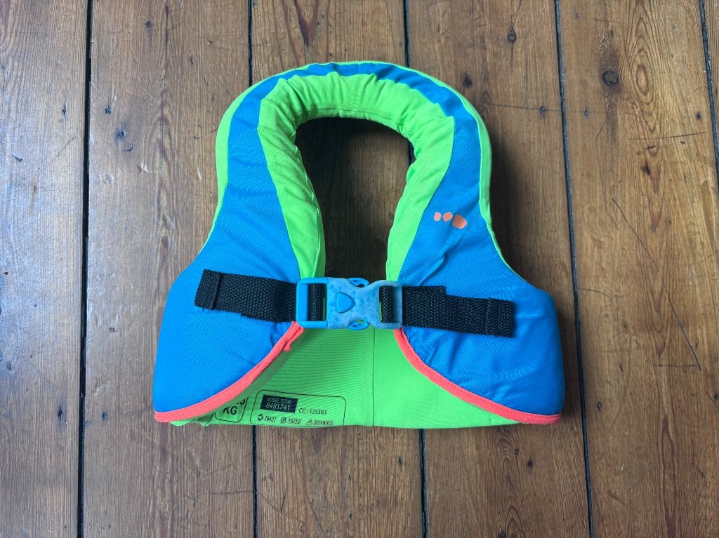 Zwemvest 15-25kg Nabajij, Sports nautiques & Bateaux, Vêtements nautiques, Enlèvement, Comme neuf