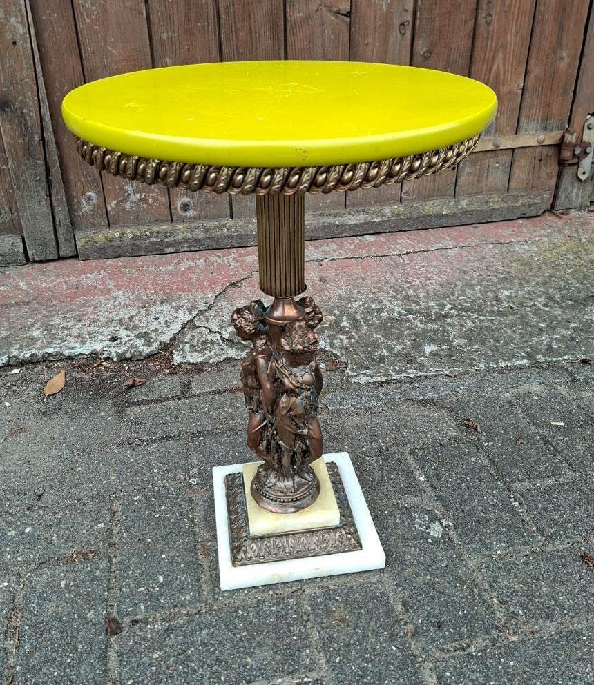 TABLE D'APPOINT REGENTIE, Enlèvement ou Envoi, Vintage/Retro, Rond, Utilisé