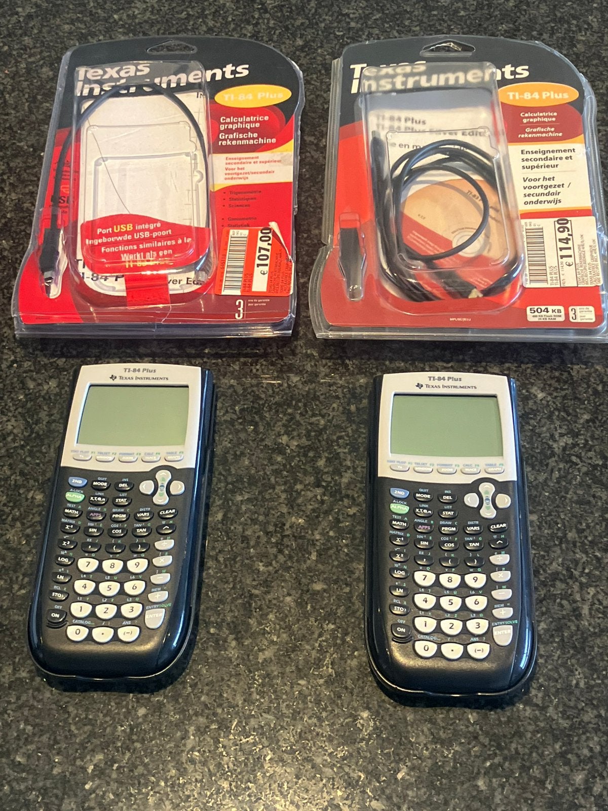 2x Grafisch rekenmachine Texas TI 84 Plus, Diversen, Rekenmachines, Ophalen, Grafische rekenmachine, Zo goed als nieuw