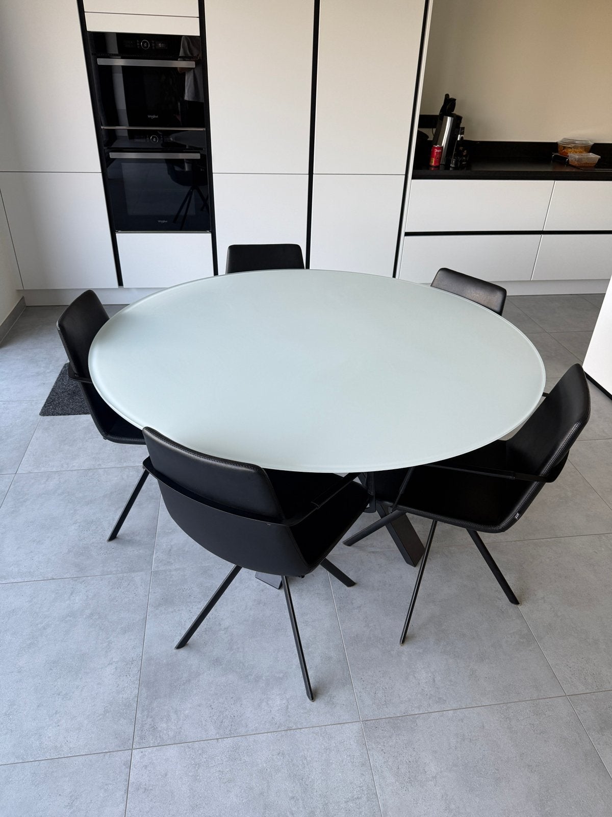 Tafel Joli met 5 bijpassende stoelen, Ophalen, Gebruikt, Rond, Vijf personen of meer