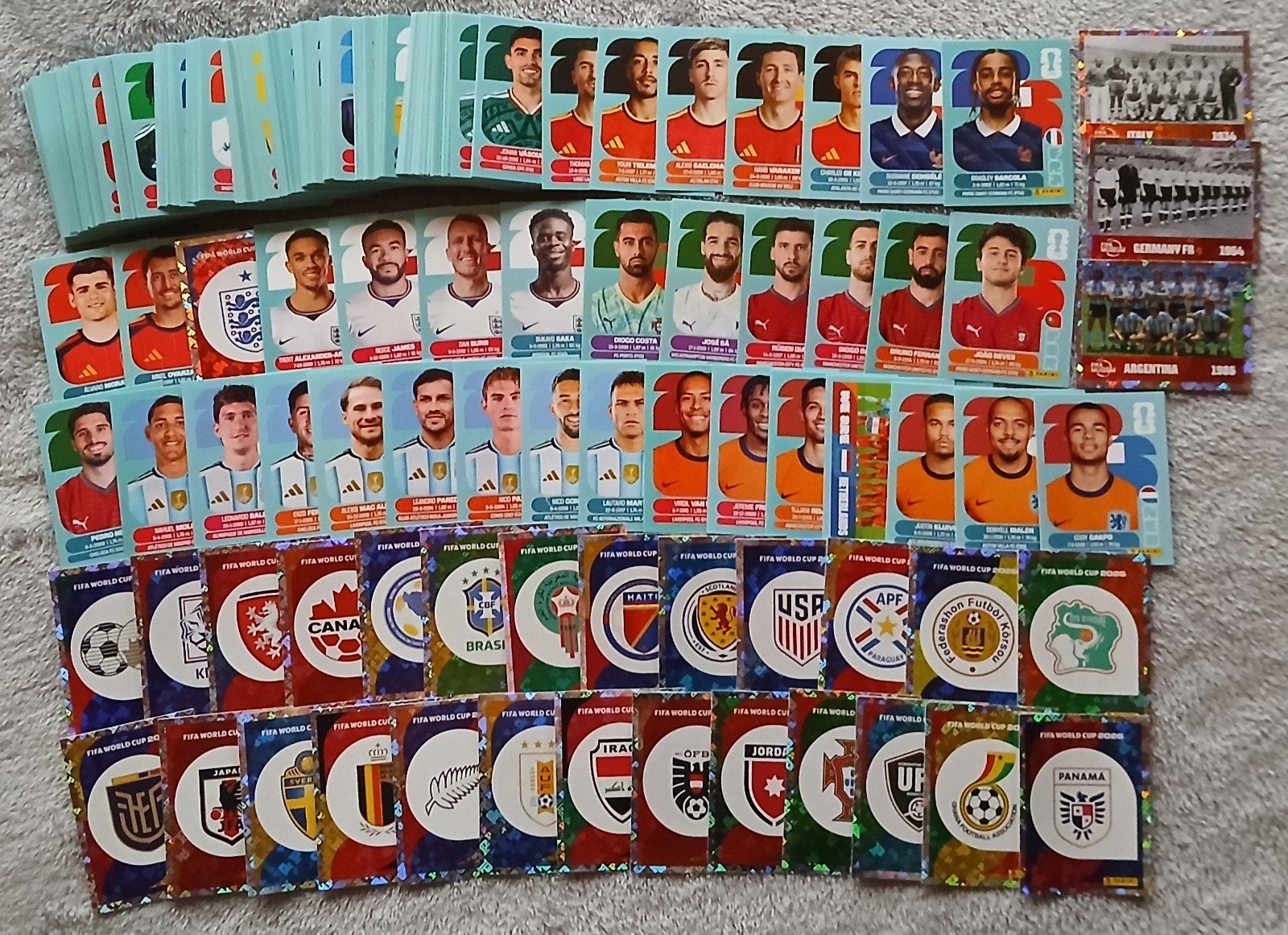Panini World Cup 2026 ( 388 stickers differents ), Envoi, Neuf
