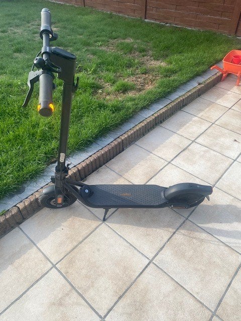 ninebot  f2 step, Enlèvement ou Envoi, Comme neuf, Step électrique (E-scooter), Segway-Ninebot