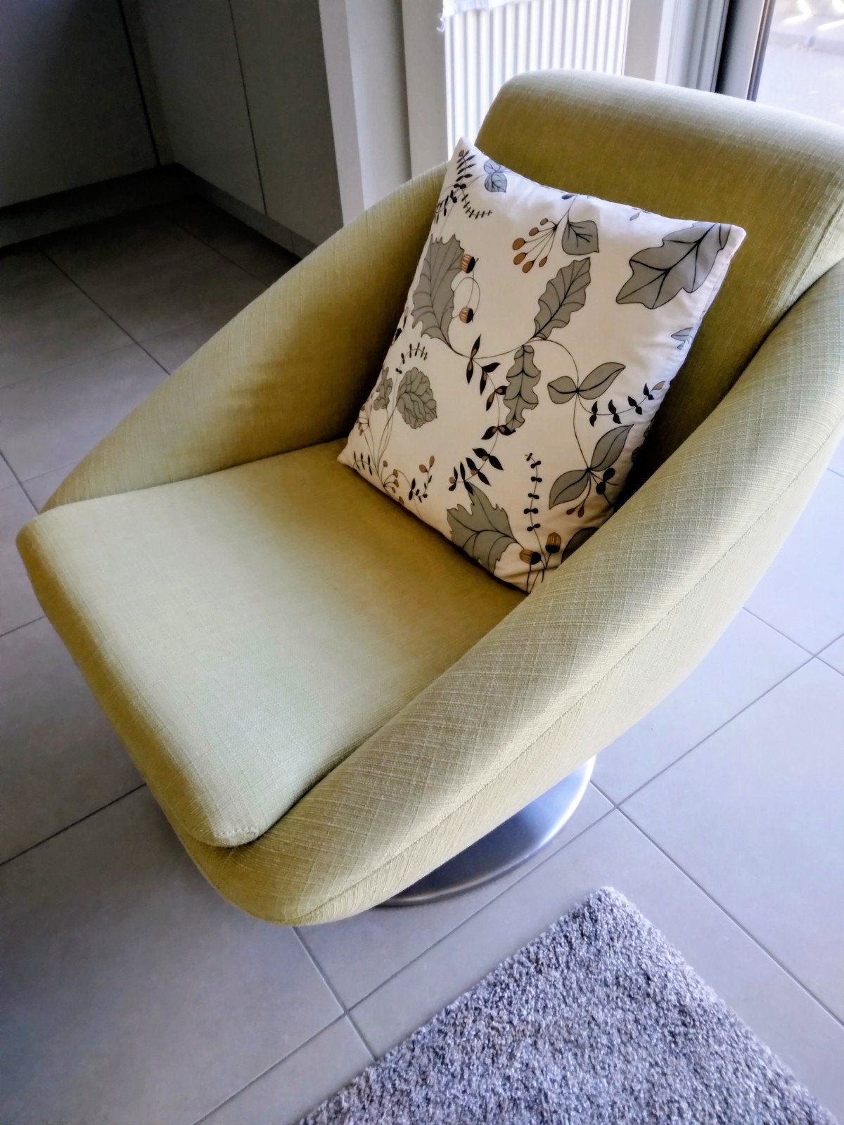 Draaizetel, met heel goed zitcomfort, Huis en Inrichting, Ophalen