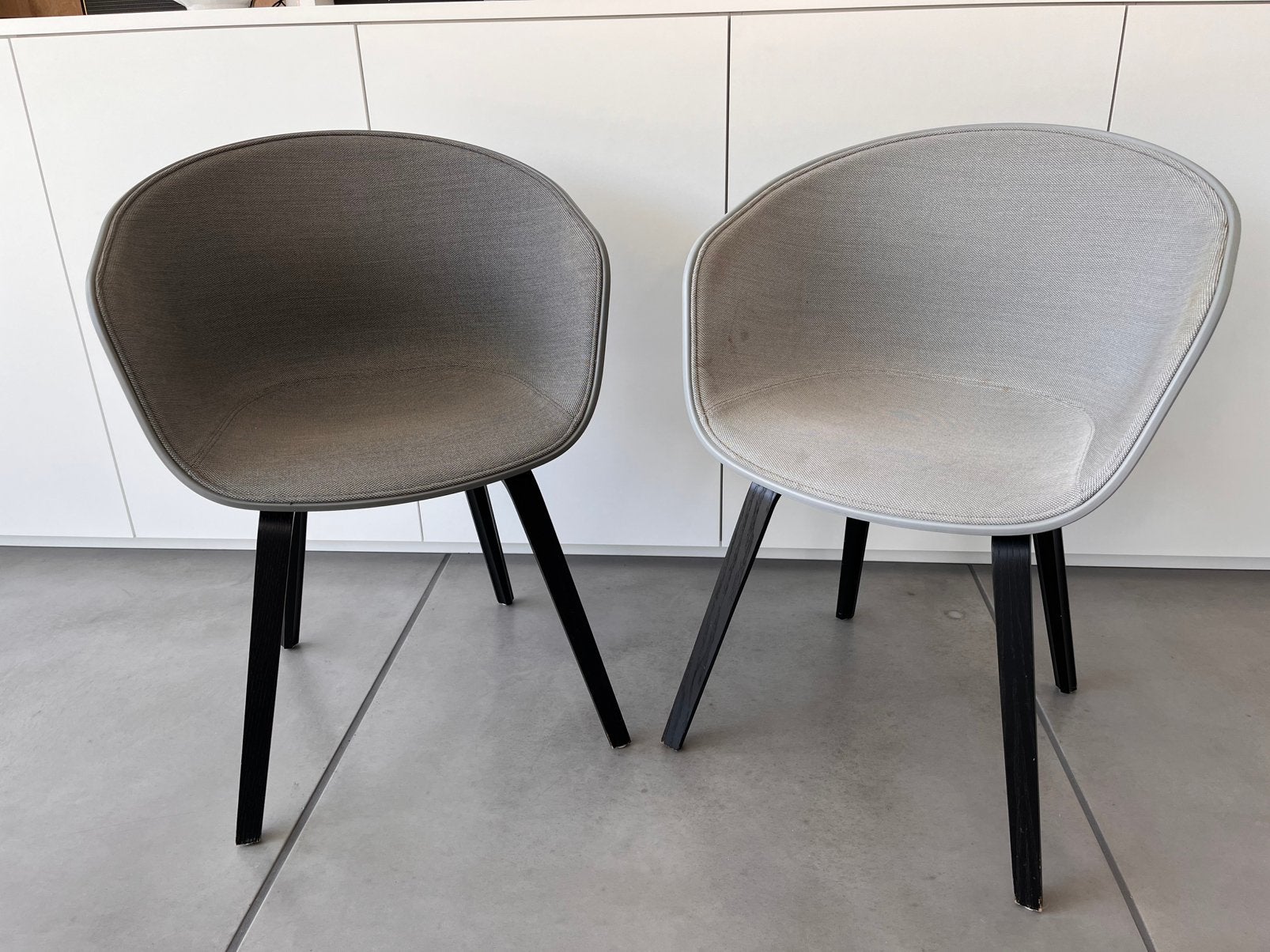 Hay about a chair (2 stuks), Huis en Inrichting, Ophalen, Gebruikt, Grijs, Twee