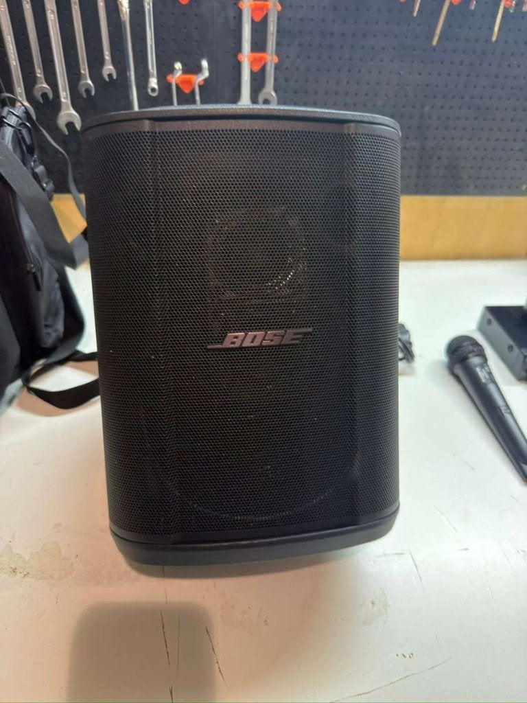 Bose S1 Pro+set met microfoon en accessoires, TV, Hi-fi & Vidéo, Enceintes, Comme neuf, 120 watts ou plus, Bose, Enlèvement ou Envoi
