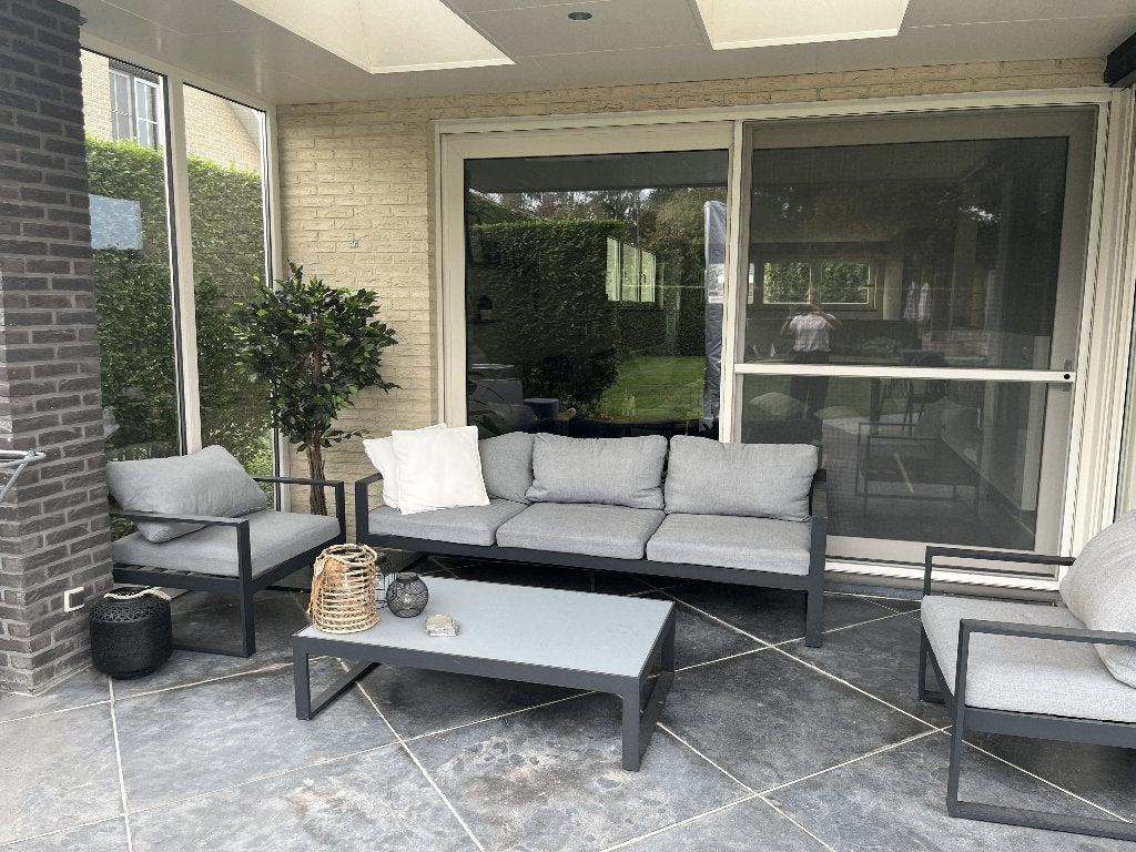 lounge + zitkussens + tafel, Ophalen, 5 zitplaatsen, Gebruikt, Aluminium