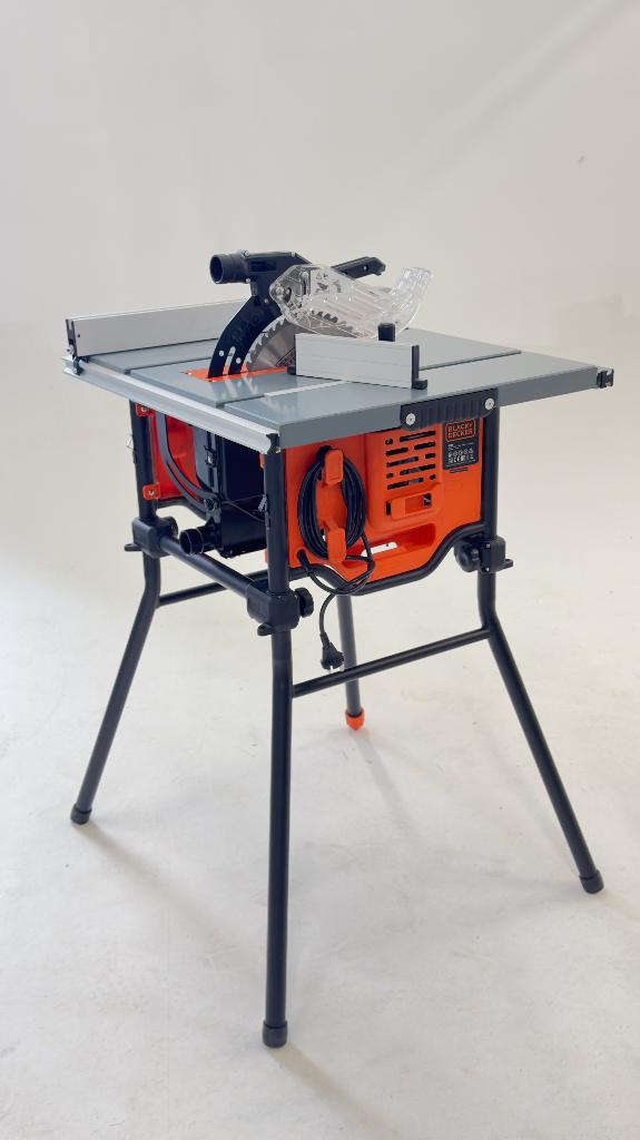 Scie de table Black & Decker BES720-QS 254 mm 1800 W, Bricolage & Construction, Outillage | Scies mécaniques, Comme neuf, Scie circulaire