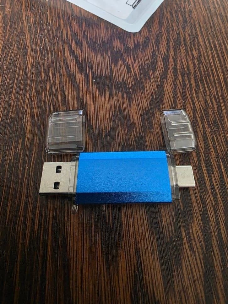 Nieuwe 128GB USB / USB-C flashdrive – 2-in-1, Informatique & Logiciels, Clés USB, Enlèvement ou Envoi, Neuf, 128 GB
