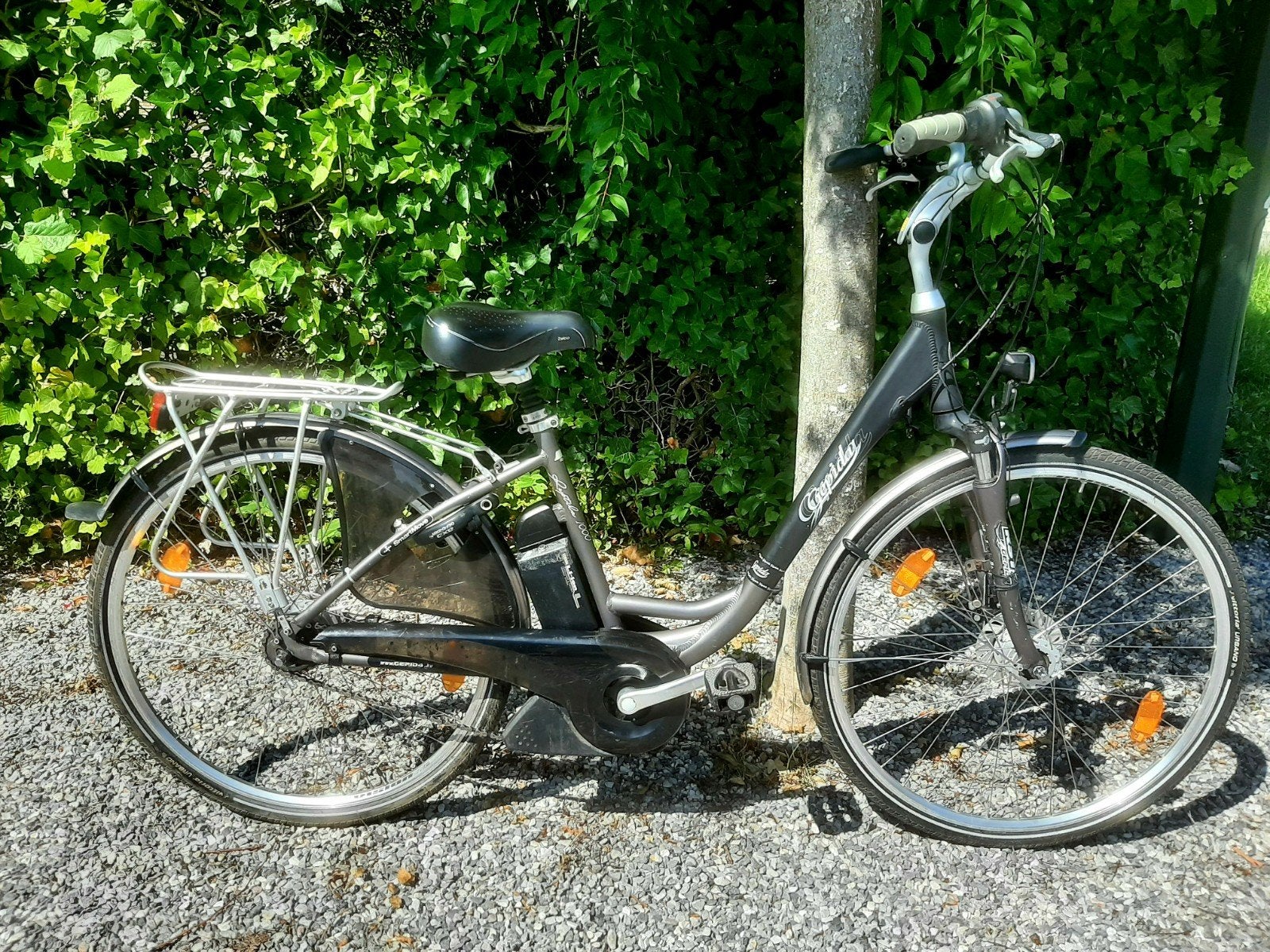 Vélo électrique pour dame, Ophalen