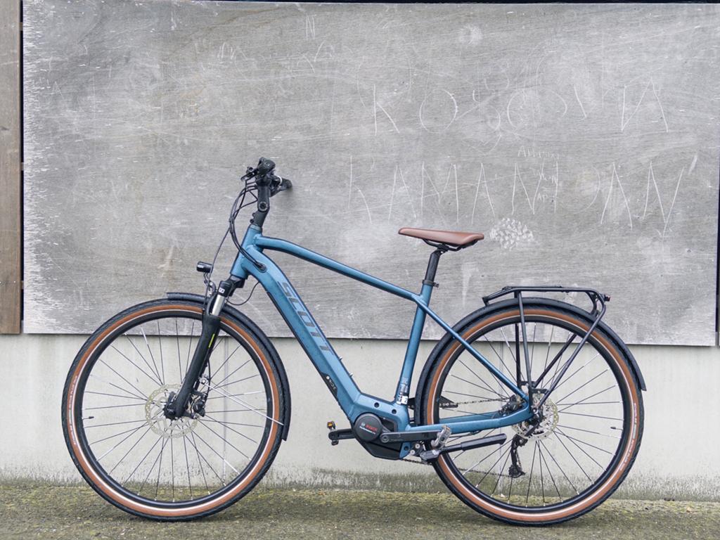 Vélo électrique scott Bosch performance Line /625wh, Zo goed als nieuw, 51 tot 55 cm, 50 km per accu of meer, Ophalen