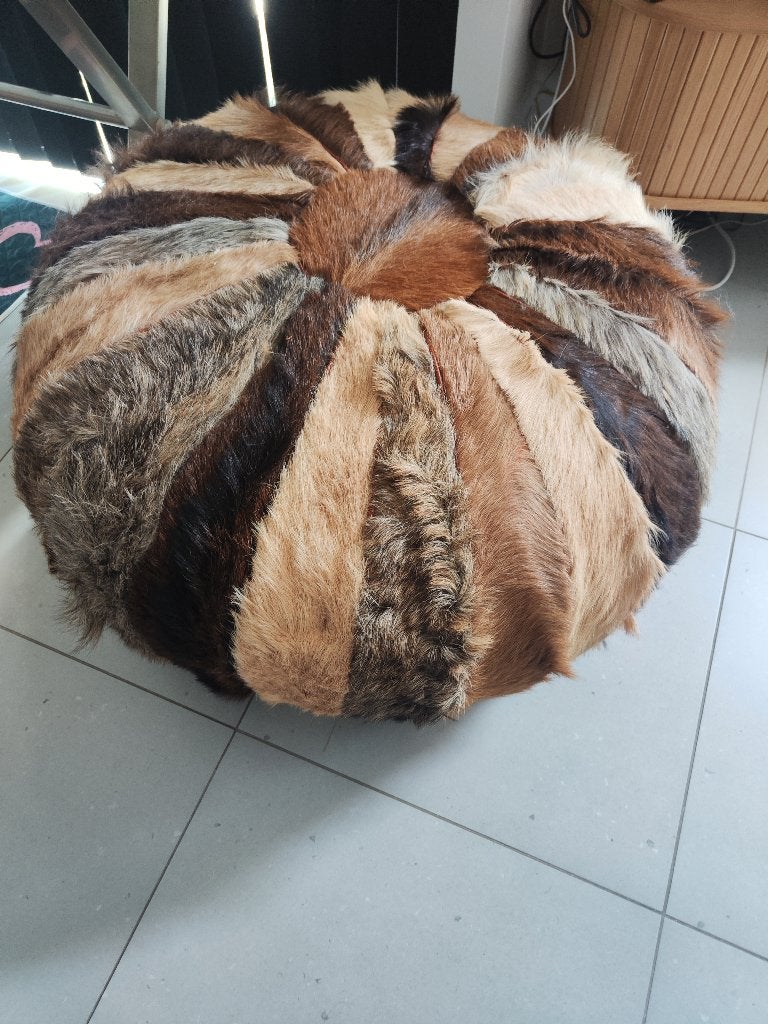 Pouf en cuir et peaux oriental, Enlèvement, Comme neuf, Rond, Cuir