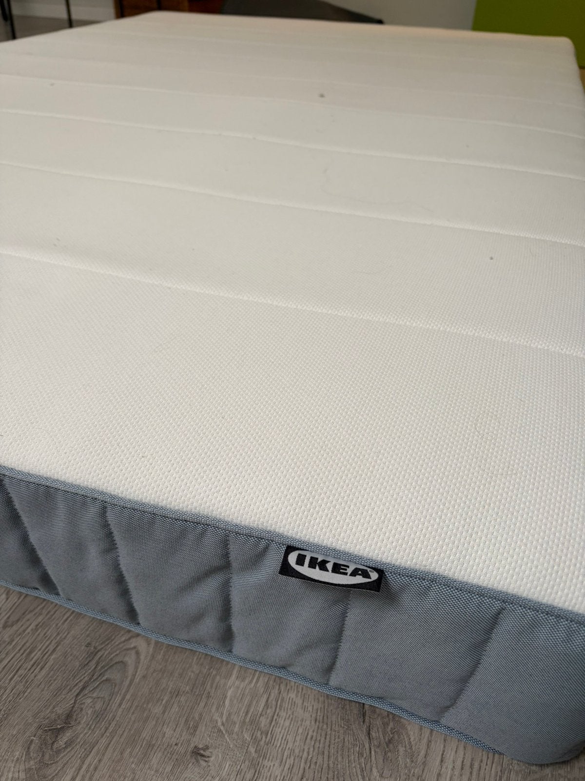 Matelas Ikea Vesteroy 140x200cm GRATUIT, Enlèvement, Comme neuf, Matelas